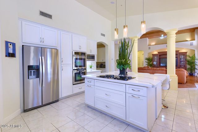 11155 E GOLD DUST Avenue, Scottsdale, AZ 85259