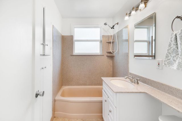 2821 La Paz Way, Sacramento, CA 95821