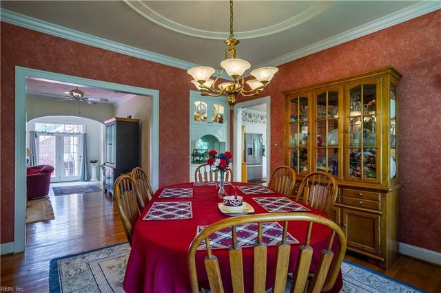 1904 Ballahack RD, Chesapeake, VA 23322