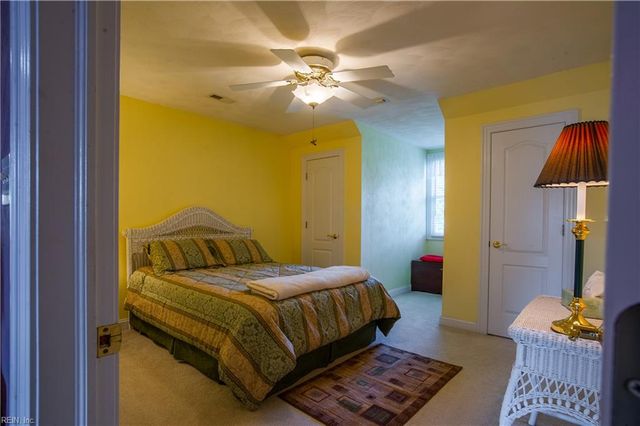 1904 Ballahack RD, Chesapeake, VA 23322