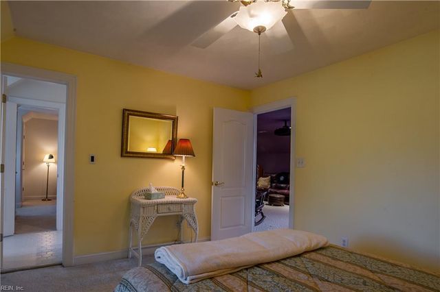 1904 Ballahack RD, Chesapeake, VA 23322