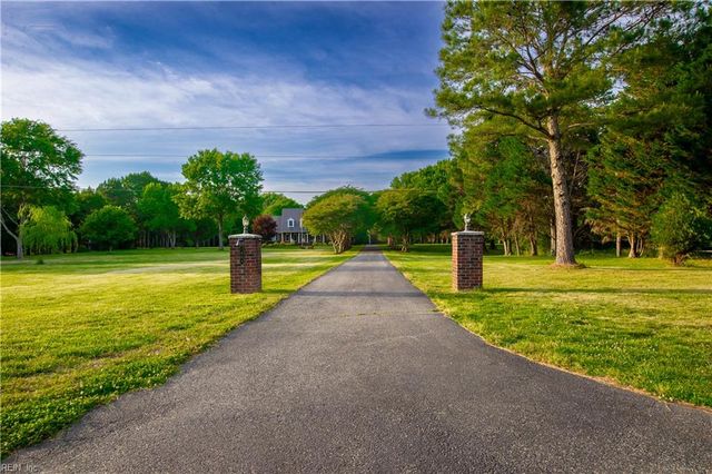 1904 Ballahack RD, Chesapeake, VA 23322