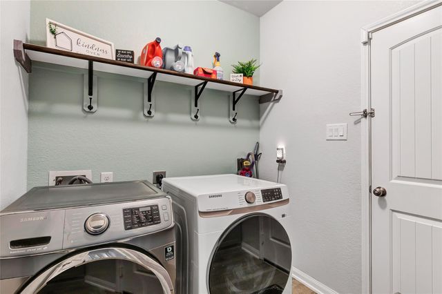 28511 Riverside Crest Lane, Houston, TX 77336