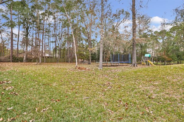 28511 Riverside Crest Lane, Houston, TX 77336
