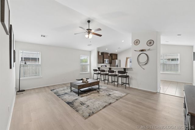 14602 E 114th Street N, Owasso, OK 74055