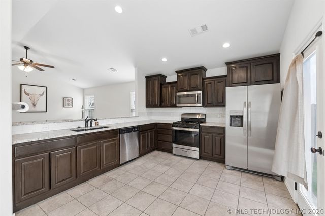 14602 E 114th Street N, Owasso, OK 74055