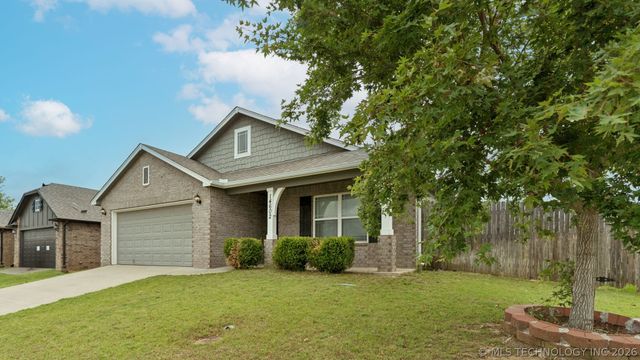14602 E 114th Street N, Owasso, OK 74055