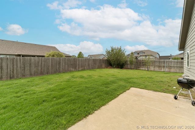 14602 E 114th Street N, Owasso, OK 74055