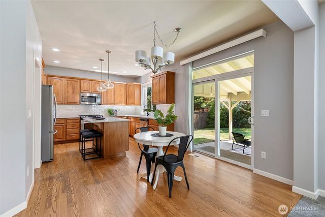2741 NE Noll Valley Loop, Poulsbo, WA 98370