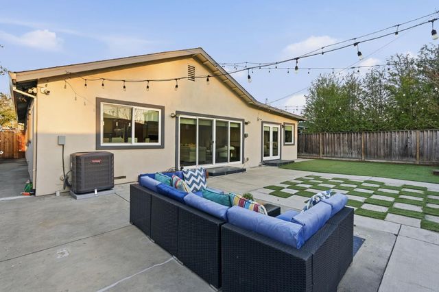 638 Enos Court, Santa Clara, CA 95051