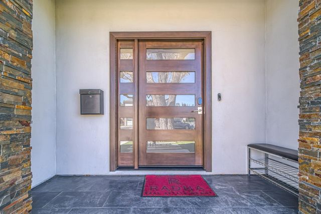 638 Enos Court, Santa Clara, CA 95051