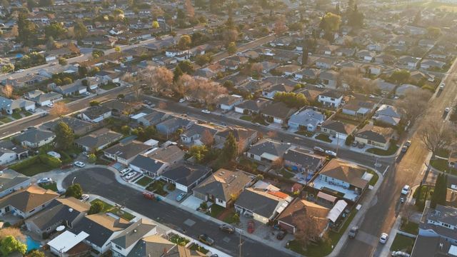 638 Enos Court, Santa Clara, CA 95051