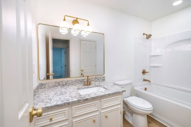 7 Treetop Court, Sumter, SC 29154