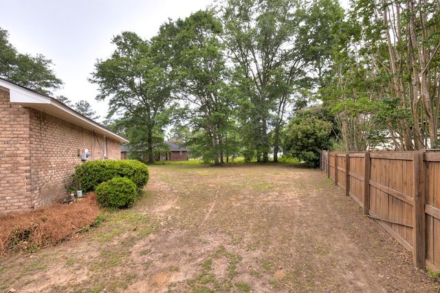 7 Treetop Court, Sumter, SC 29154