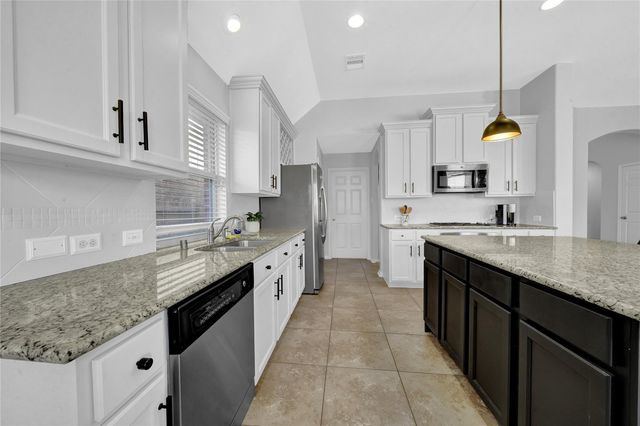 4714 Autumn Pine Lane, Houston, TX 77084