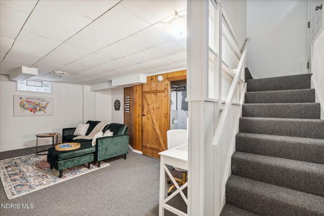 553 Andora Drive, Toledo, OH 43609