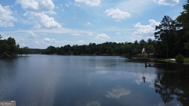 156 Merry Drive NW, Milledgeville, GA 31061