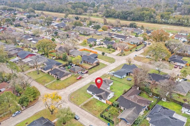 2203 Drayton Lane, Houston, TX 77088