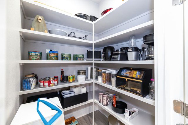 240 Eaglerock, Poteet, TX 78065