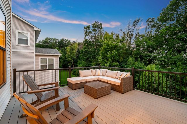 107 Maple Terrace, Waconia, MN 55387