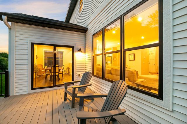 107 Maple Terrace, Waconia, MN 55387