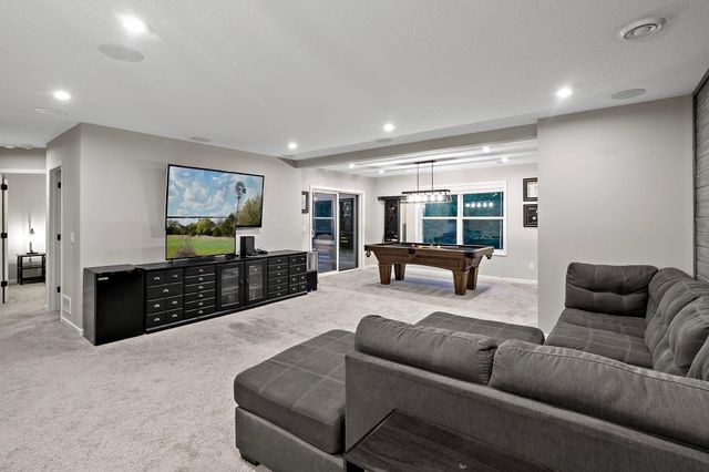 107 Maple Terrace, Waconia, MN 55387