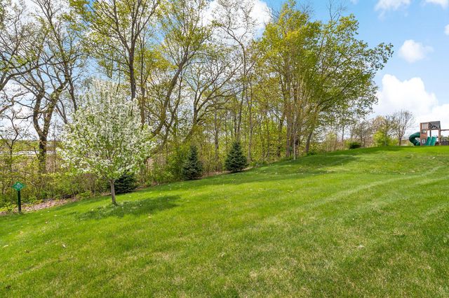 107 Maple Terrace, Waconia, MN 55387