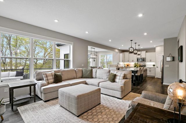 107 Maple Terrace, Waconia, MN 55387