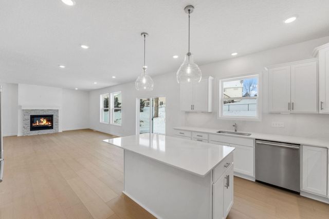 4879 Noble Drive NW, Rochester, MN 55901