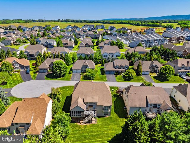 157 LOUISA BEALL LN, Charles Town, WV 25414