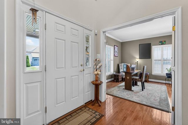 157 LOUISA BEALL LN, Charles Town, WV 25414