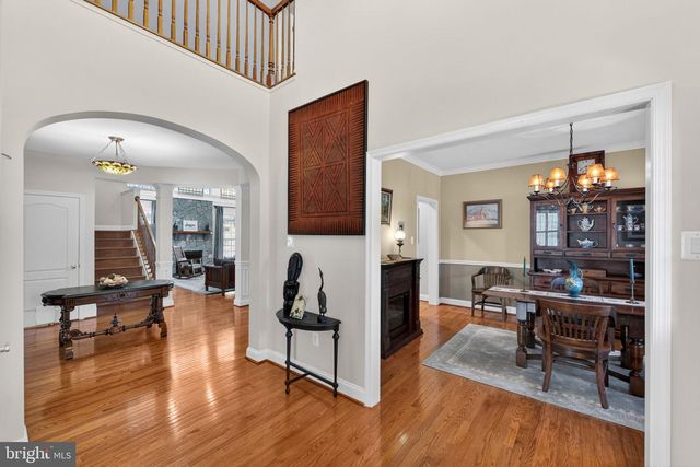 157 LOUISA BEALL LN, Charles Town, WV 25414