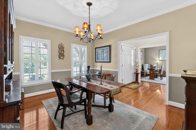 157 LOUISA BEALL LN, Charles Town, WV 25414