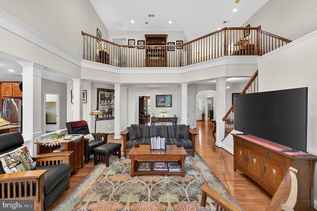 157 LOUISA BEALL LN, Charles Town, WV 25414