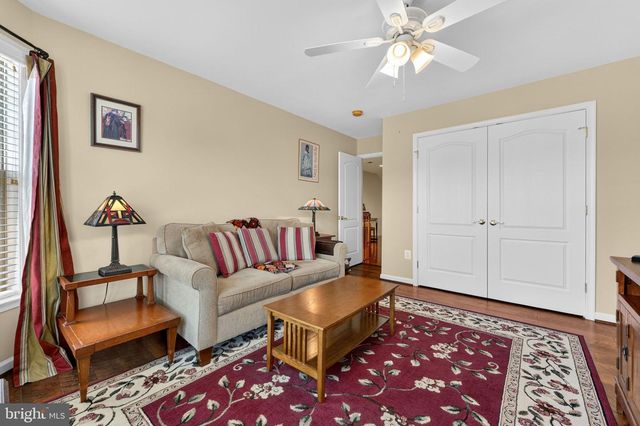 157 LOUISA BEALL LN, Charles Town, WV 25414