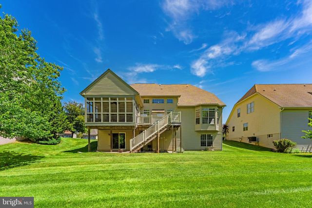 157 LOUISA BEALL LN, Charles Town, WV 25414
