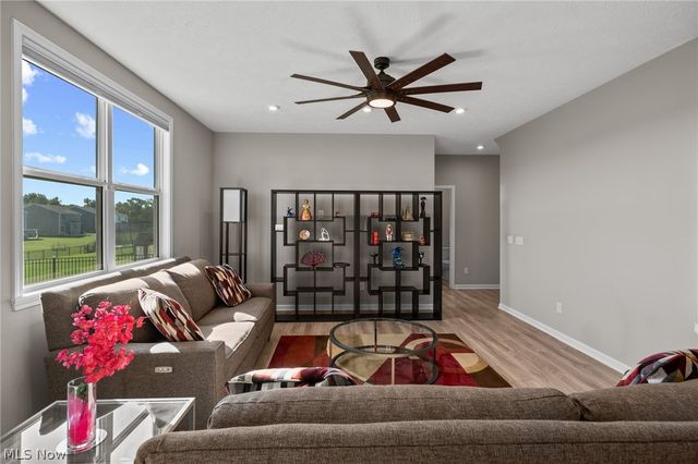 80 N Washburn Road, Tallmadge, OH 44278