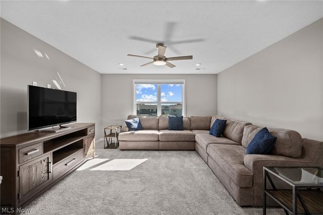 80 N Washburn Road, Tallmadge, OH 44278