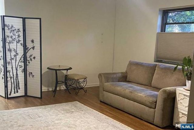 3060 Edwin 1A, Fort Lee, NJ 07024