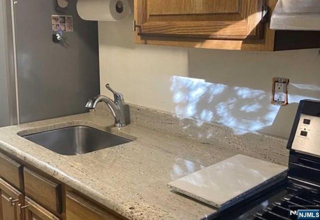 3060 Edwin 1A, Fort Lee, NJ 07024
