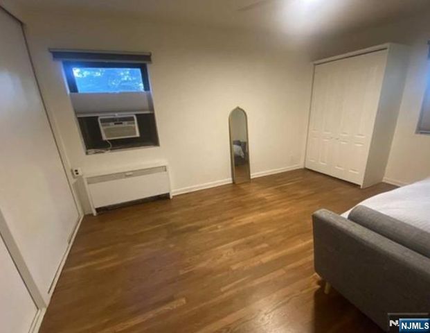 3060 Edwin 1A, Fort Lee, NJ 07024