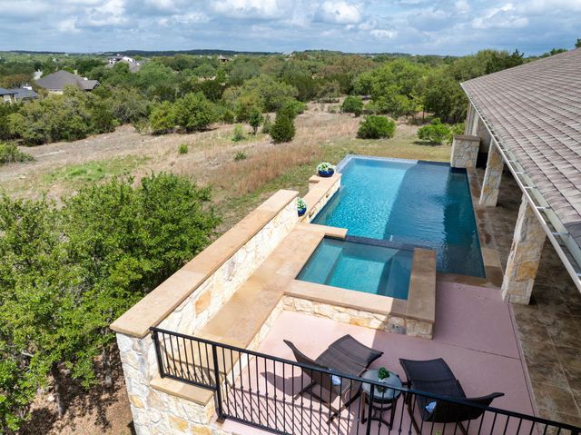 250 Sandy Creek CV, Driftwood, TX 78619
