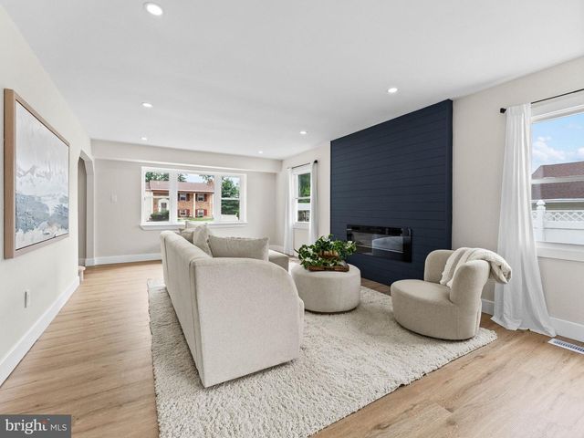 126 TIFFANY LN, Willingboro, NJ 08046