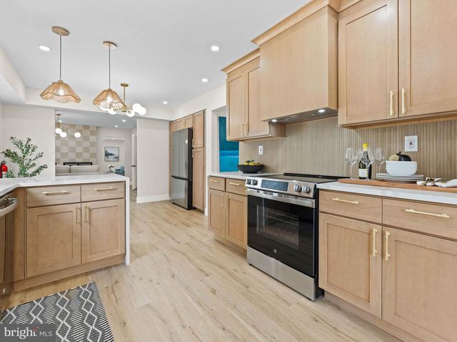 126 TIFFANY LN, Willingboro, NJ 08046