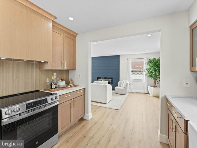 126 TIFFANY LN, Willingboro, NJ 08046