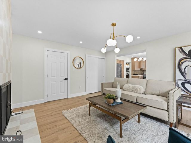 126 TIFFANY LN, Willingboro, NJ 08046