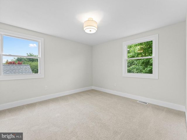 126 TIFFANY LN, Willingboro, NJ 08046