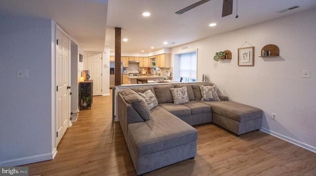 15 TIMBER CT, Glassboro, NJ 08028
