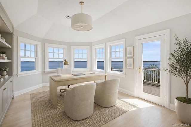 7225 Nassau Point Road, Cutchogue, NY 11935