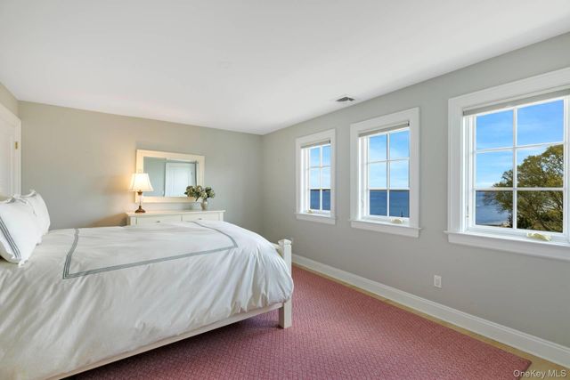 7225 Nassau Point Road, Cutchogue, NY 11935